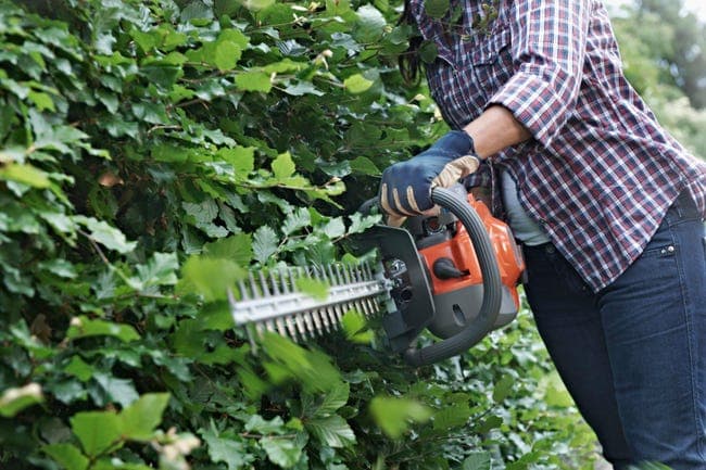 Benzin-Heckenschere Husqvarna 122HD60 – Schwert 60 cm – 21,7 cm³